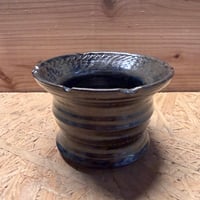 focus pot 陶器鉢　3.5号