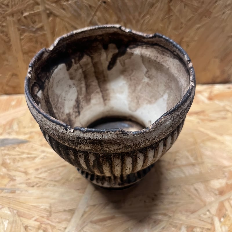 淡海陶芸研究所 錆白泥彫鉢 | GREEN LUCK