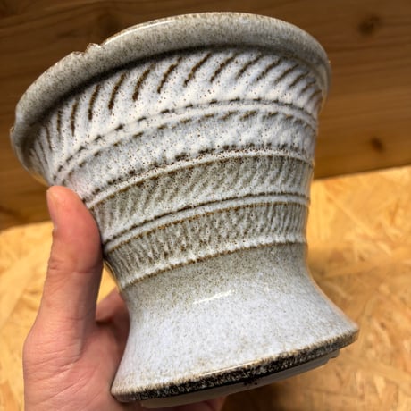 focus pot 陶器鉢　5号