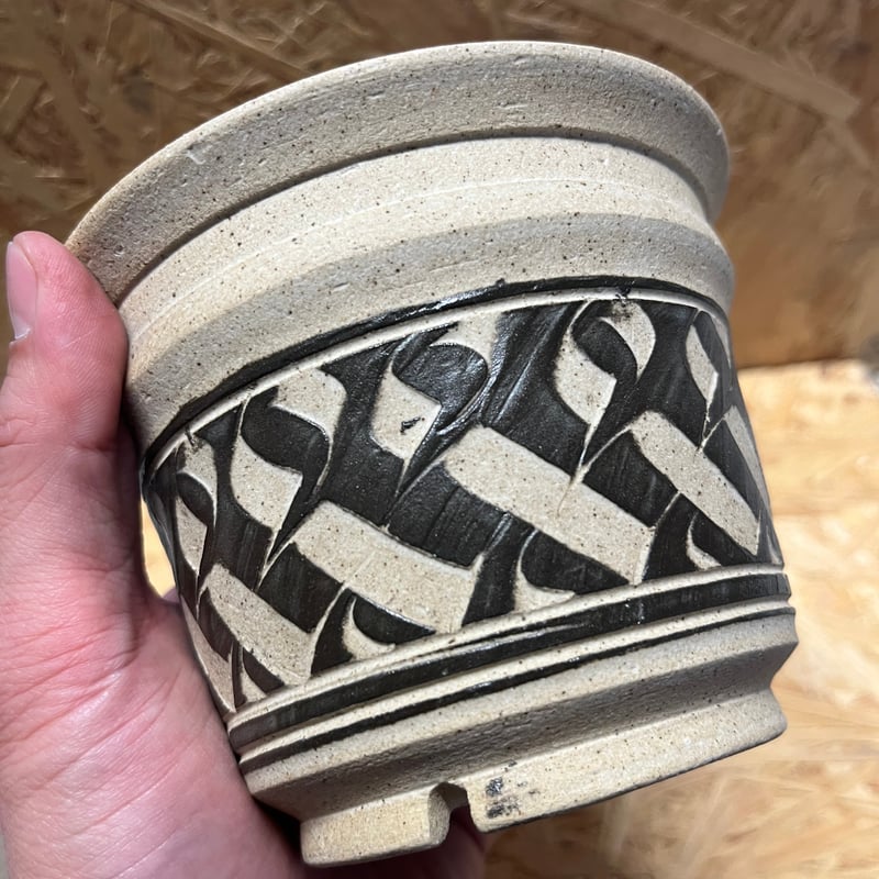 保田 修作 ❷ 陶器鉢 作家鉢 【まとめ買いで5%off！】 刻紋鉢 保田修作×rimwork | GREEN LUCK