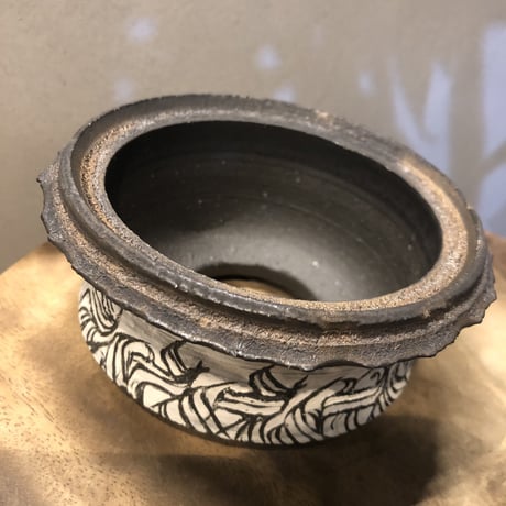 刻紋鉢