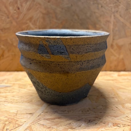 かみ山陶器　信楽焼　植木鉢