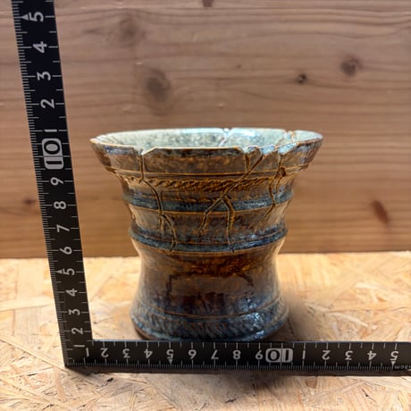 focus pot 陶器鉢　4号