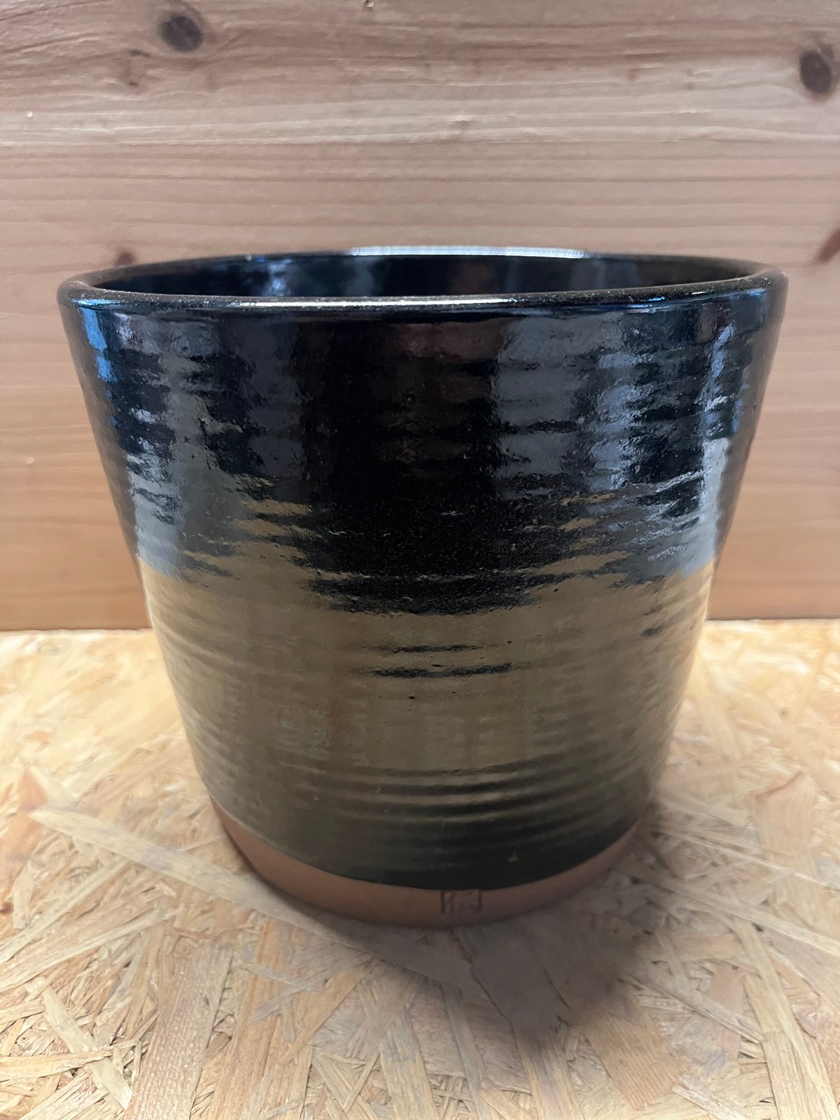 伝市鉢 横線入り 5.5号 丹波黒 | GREEN LUCK
