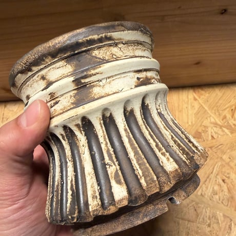保田修作　陶器鉢　粉吹鉢