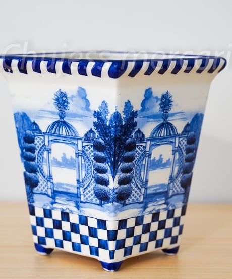 レア　廃盤　青花磁器 マッケンジーチャイルズ 花瓶　置き物　小 レア 廃盤 青花磁器 マッケンジーチャイルズ 花瓶 置き物 小 レア廃盤