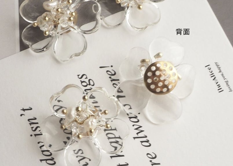 パール カボション 金箔 ゴールド プレート 透かし 花 夏 ピアス 
