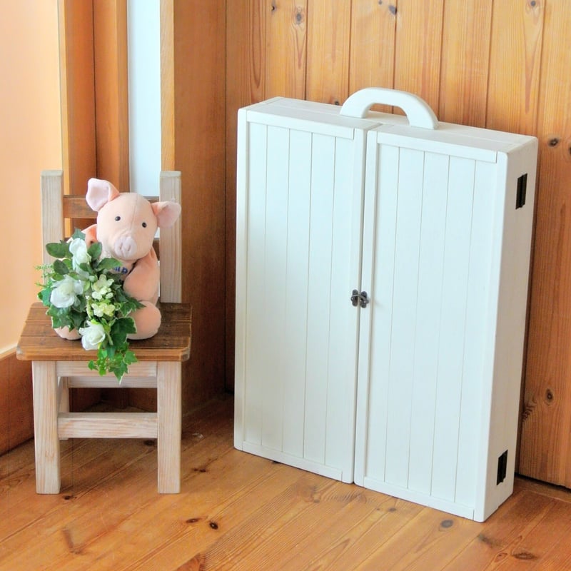 スリムな観音開きのカスタマイズ什器 | Natural Flower スリムな観音開きのカスタマイズ什器 | Natural Flower