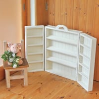 観音開きのカスタマイズ什器・追加棚 | Natural Flower
