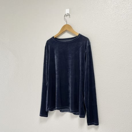 販売継続品 / 2025AW / 北欧、暮らしの道具店 KURASHI&Trips PUBLISHING やわらかなツヤ感のベロアカットソー
