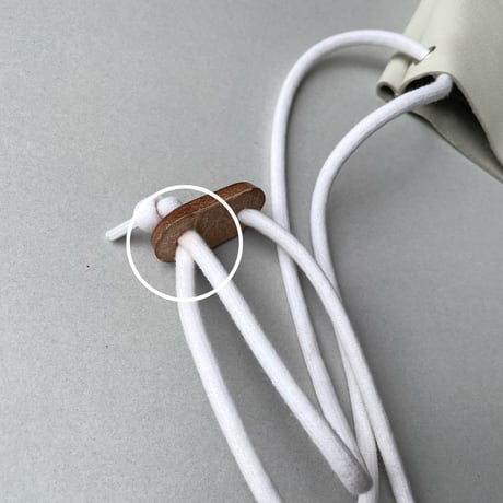 販売継続品 / ATELIER 4.5 ゴートレザー インナーポケット付き サコッシュ