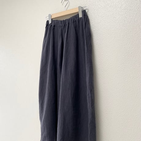定番品 / あたう洋裁店 ポンポンマム サルエルパンツ ブラック