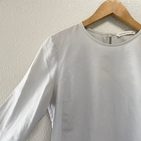 mina prhonen neutraali  fog ブラウス