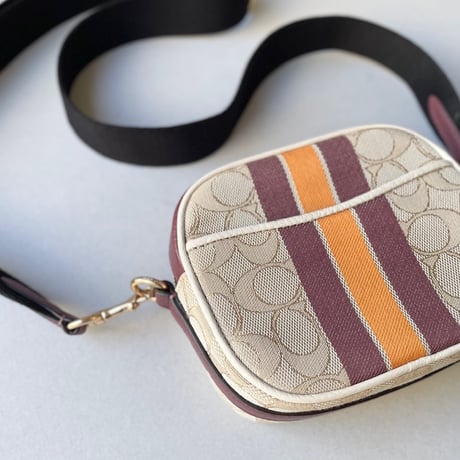 COACH ミニ デンプシー カメラバッグ