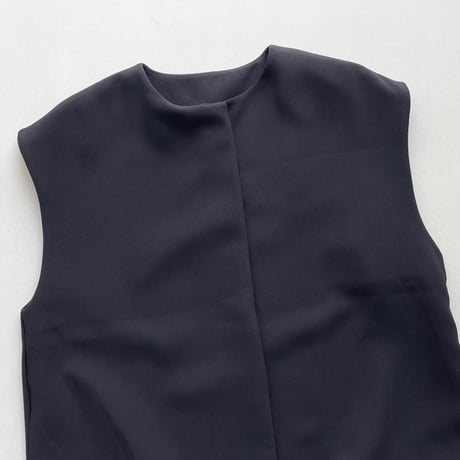 販売継続品 / anana フリルヘムベスト