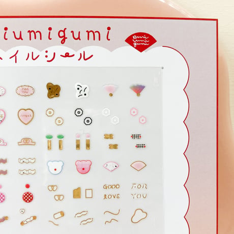 emiumigumi ネイルシール