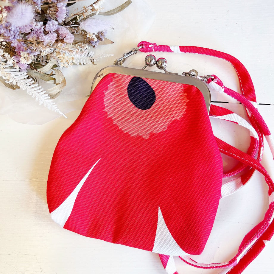64901200b21d39003323ca8d