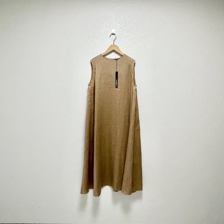 2025SS / タグ付き未使用品 / 販売継続品 / mizuiro ind  リネンノースリーブワンピース