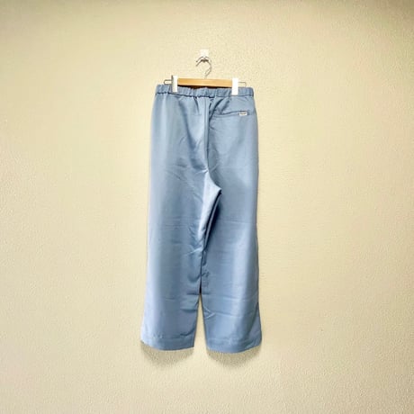 販売継続品 / タグ付き未使用品 / MidiUmi color easy pants