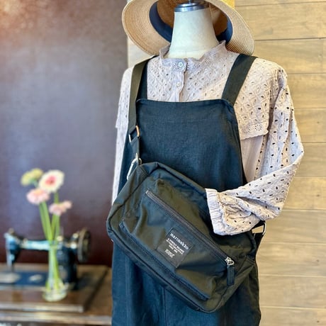 北欧、暮らしの道具店別注 fog linen work リネンサロペット