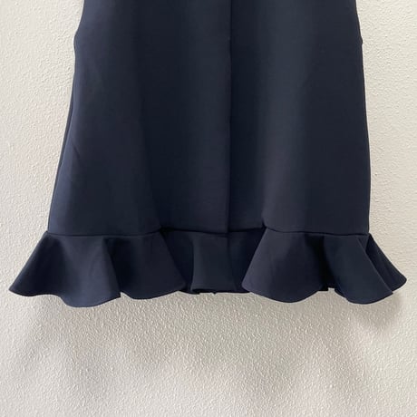 販売継続品 / anana フリルヘムベスト