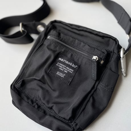 販売継続品 / marimekko Cash&Carry ショルダーバッグ