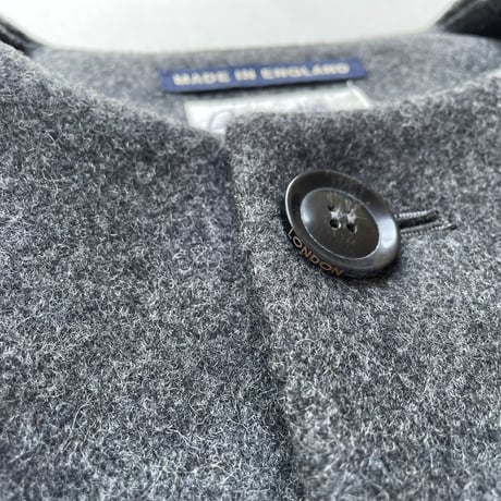 LONDON TRADITION × Charpentier de Vaisseau ノーカラーコート