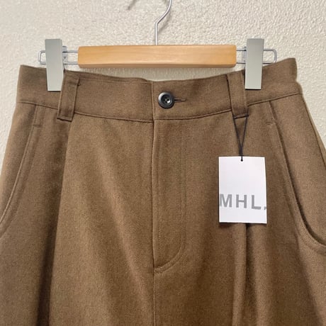 タグ付き未使用品 / MHL. スカート