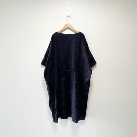 LOISIR 刺繍ワンピース