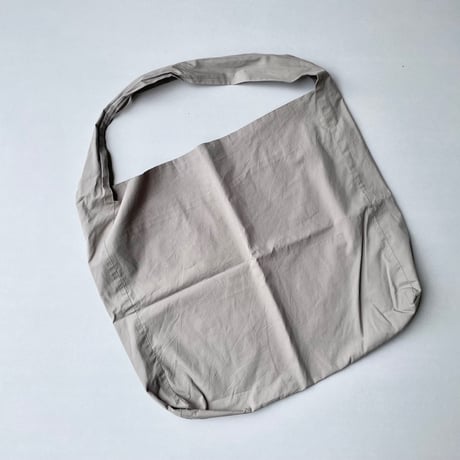 Veritecoeur ワンショルダーバッグ