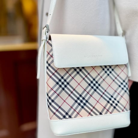 Burberry ショルダーバッグ