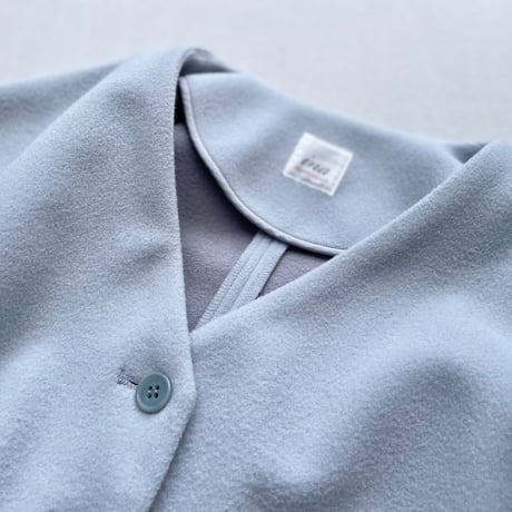 2024AW / ina ウエスト切り替えVネックコート
