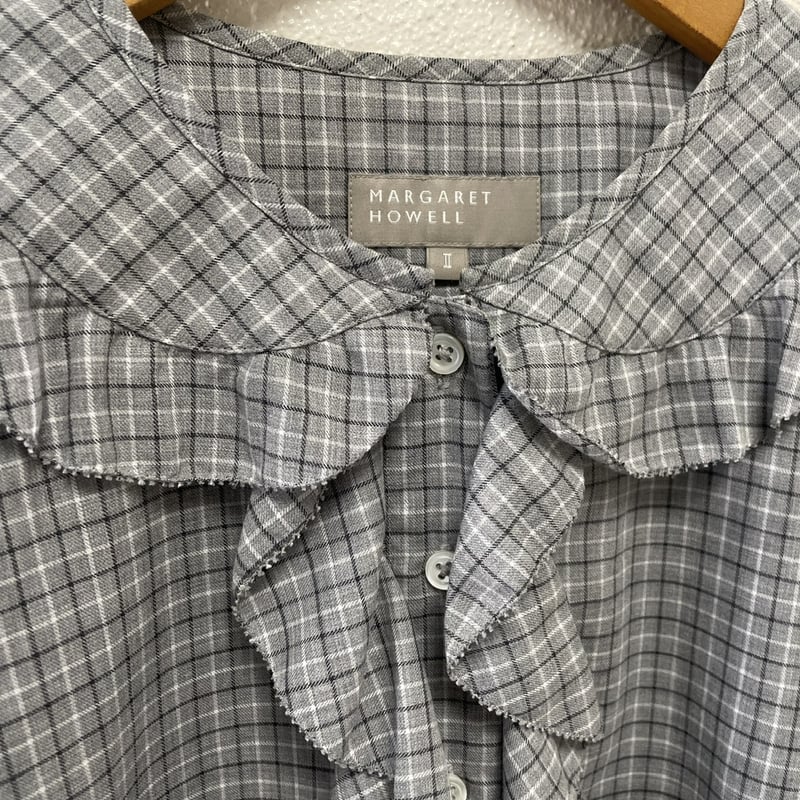 margarethowell 襟付きフリルブラウス | Lisululu online margarethowell 襟付きフリルブラウス | Lisululu online