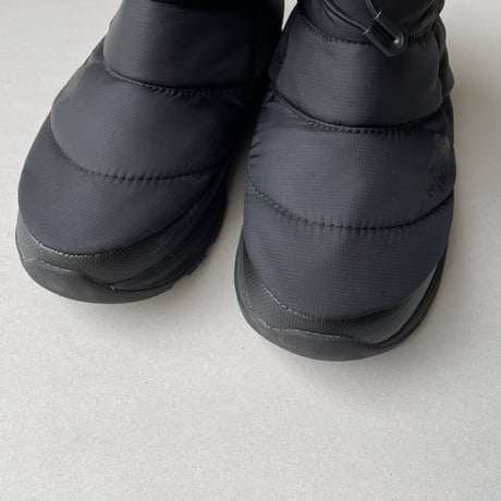 THE NORTH FACE Nuptse Bootie WP VII Short