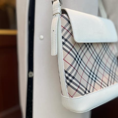 Burberry ショルダーバッグ