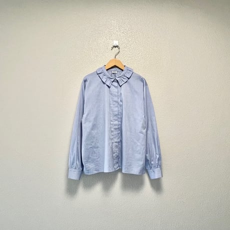 販売継続品 / PAR ICI グランジウォッシュ 衿先フリルタックブラウス