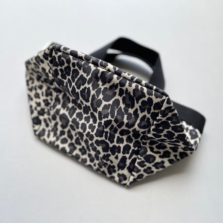 未使用品 / 限定カラー / Herve Chapelier  701FB パンサーブラン×ノワール×ブラン 舟型トートS