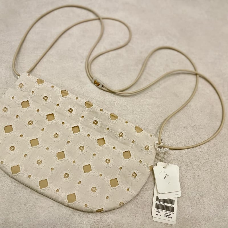 minaperhonen coupe bag -anemone- | Lisululu on