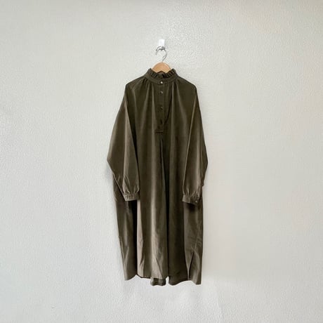 Honnete  frilled collared wide dress フリルカラー ワイドワンピース