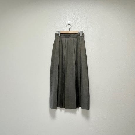 販売継続品 / fig London wool mood ボックスプリーツスカート