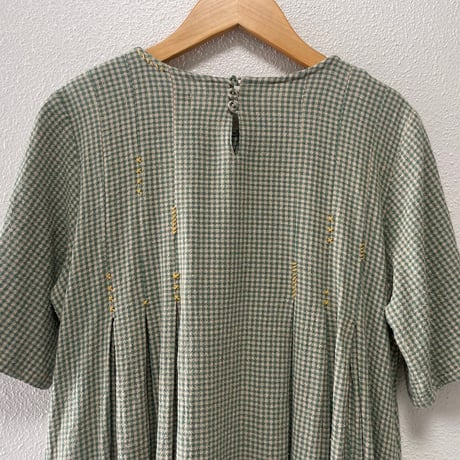 l'atelier du savon 手仕事刺繍ギンガムタックワンピース