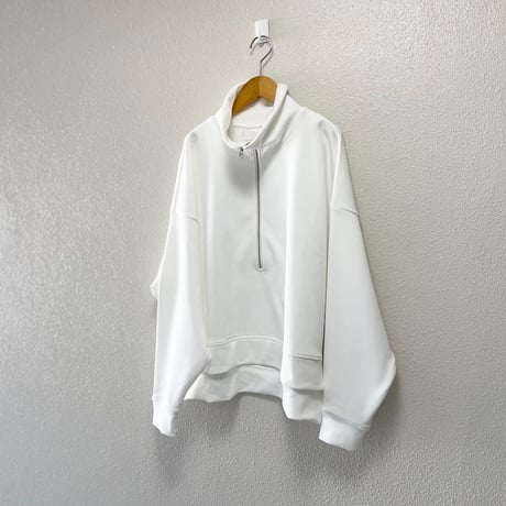 2024 / 未使用品 MARMARMAR ハーフジッププルオーバー