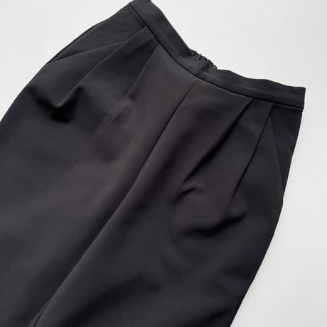 販売継続品 / anana テーパードパンツ ブラック