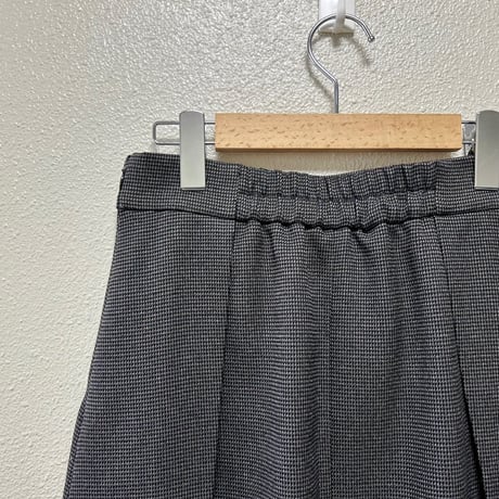used ボックスプリーツスカート