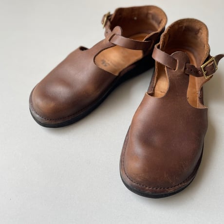 定番継続販売品 / AURORA SHOES T-strap brown