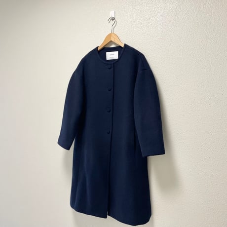 utilité リバービーバー ノーカラーボックスコート