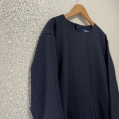 atelier naruse×KURASHI&Trips PUBLISHING 「大切な日もわたしらしく」フォーマルワンピース（プリーツ）