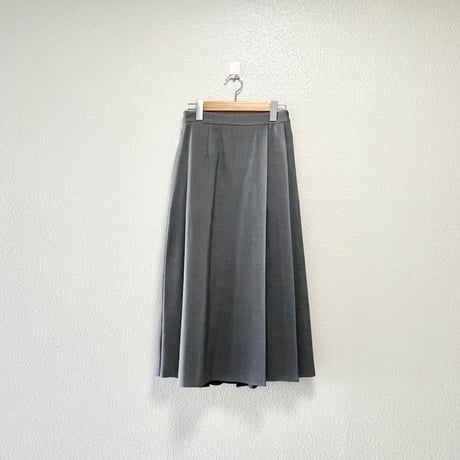 休日と詩 トリトンスカート