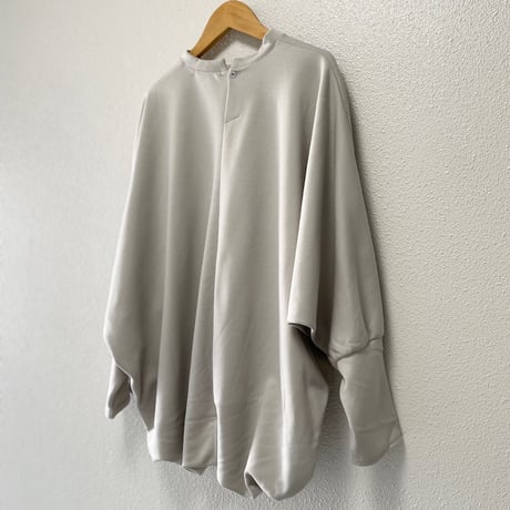 人気完売品 / mizuiro ind スタンドカラーコクーンプルオーバー