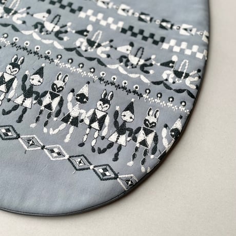 2024 / 人気完売品 / タグ付き未使用品 / minaperhonen egg bag -fun-